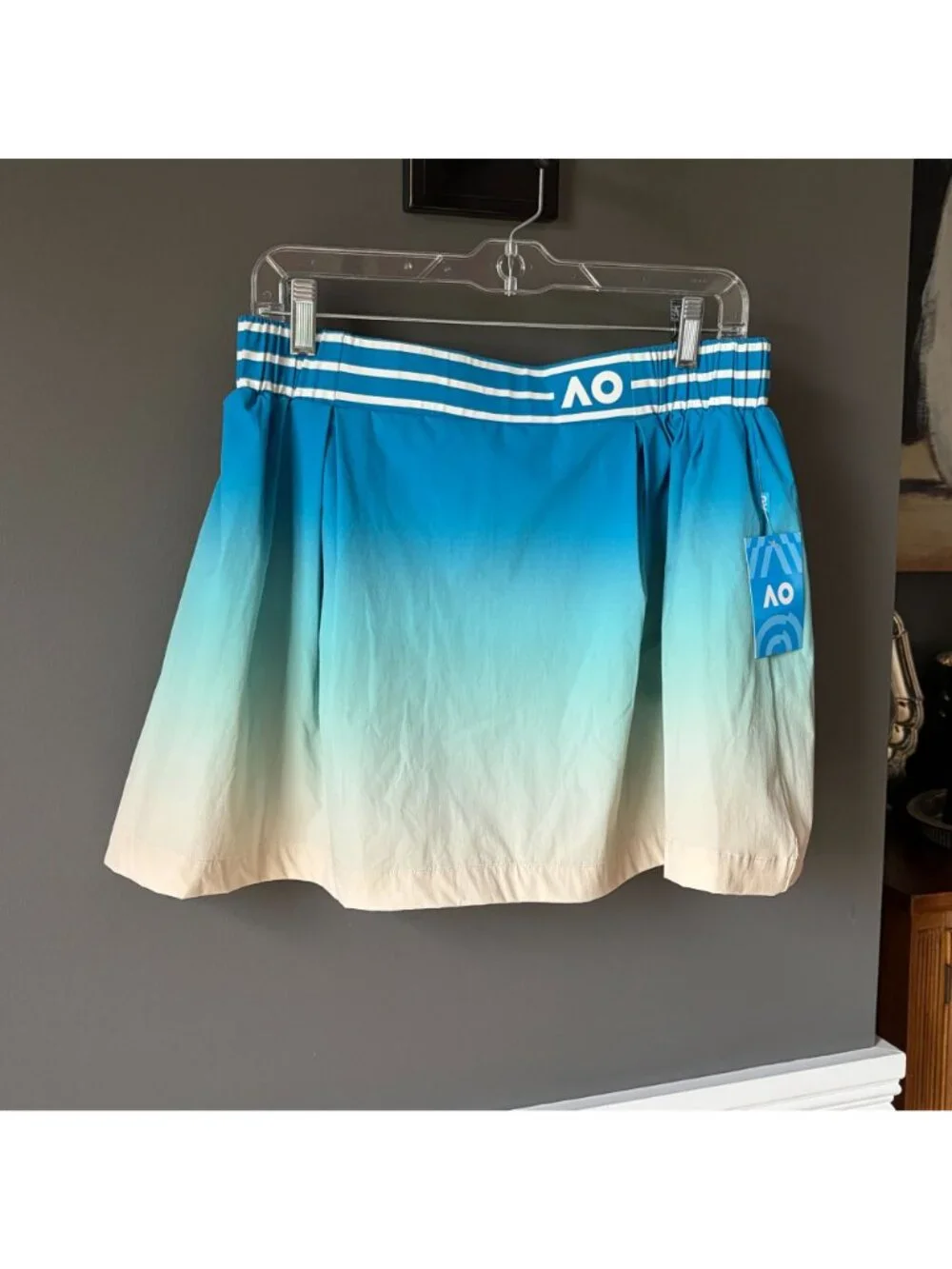 Australian Open AO Women's Tennis Skirt Gradient Lifestyle Skort LARGE NWT - Picture 2 of 8
